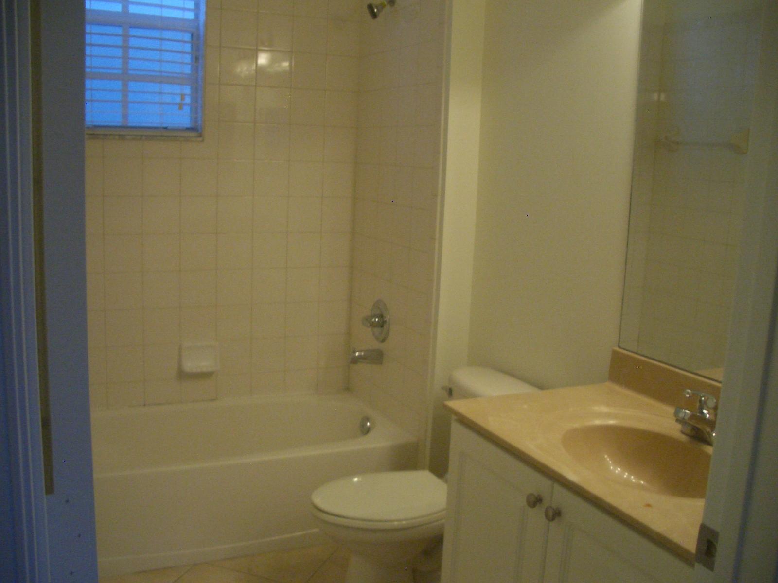 182 Via Catalunha Jupiter, FL 33458 - Photo 22 of 39 CIMG6259