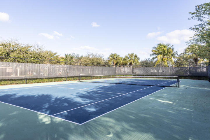 182 Via Catalunha Jupiter, FL 33458 - Photo 36 of 39 20191206182133699447000000-o