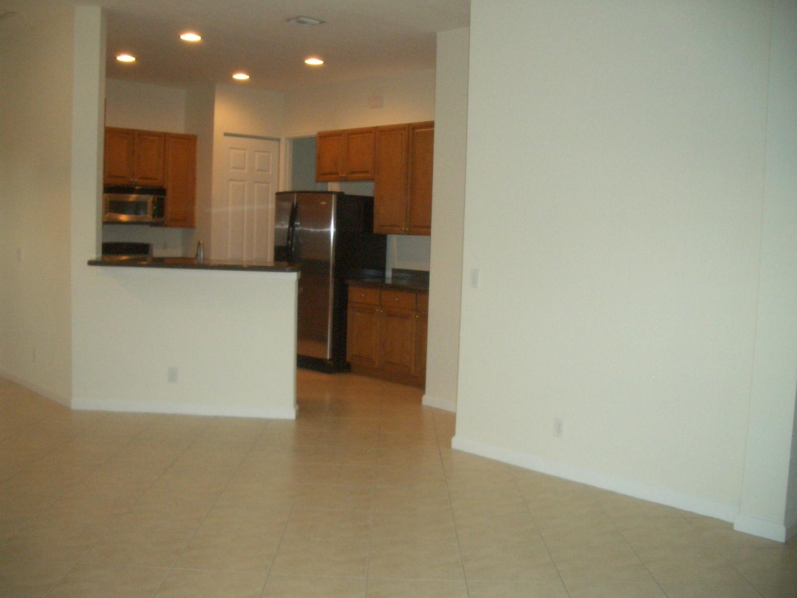 182 Via Catalunha Jupiter, FL 33458 - Photo 7 of 39 CIMG6244
