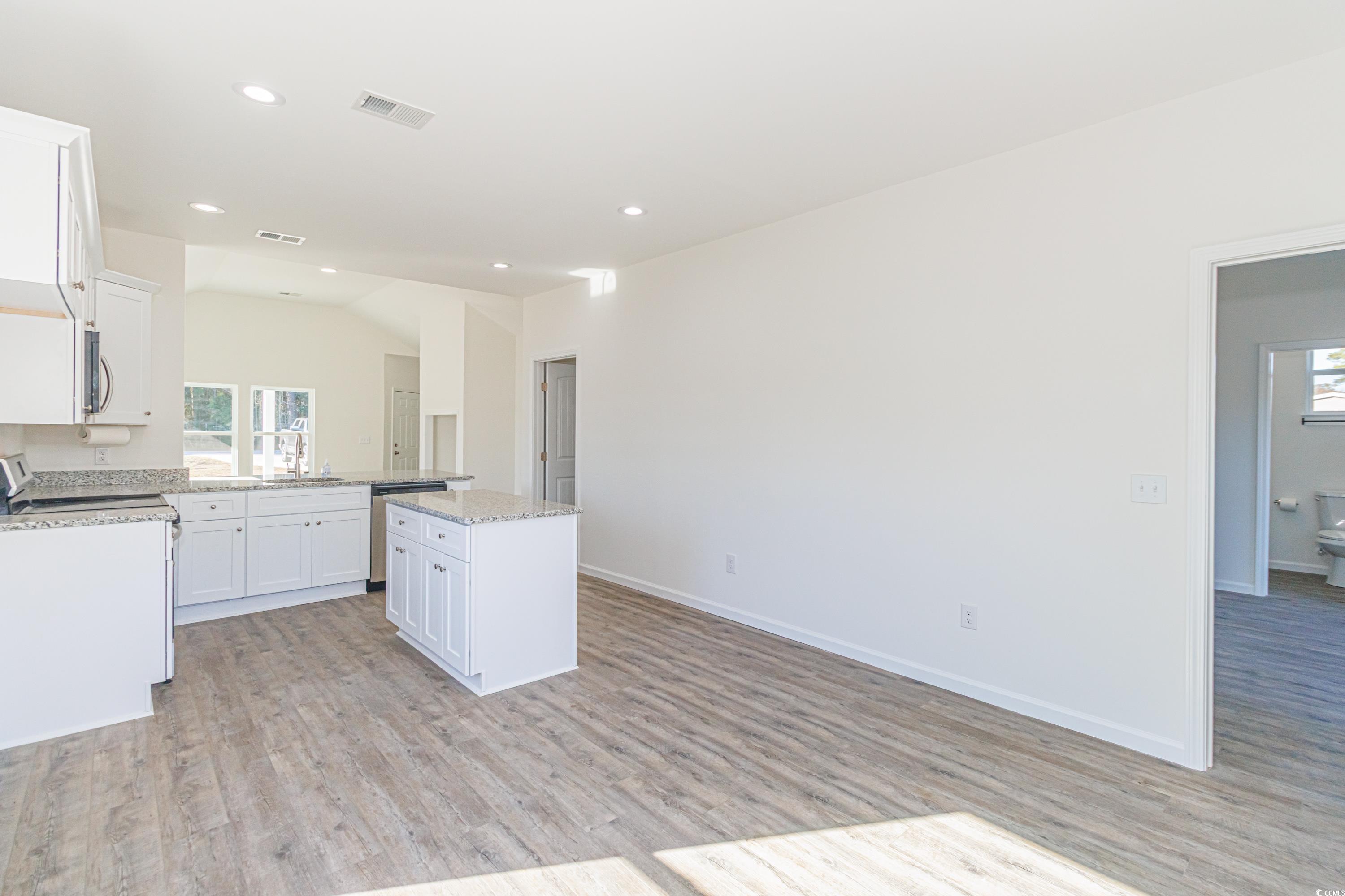 247 Berley Mc Road Conway, SC 29526 - Photo 7 of 39