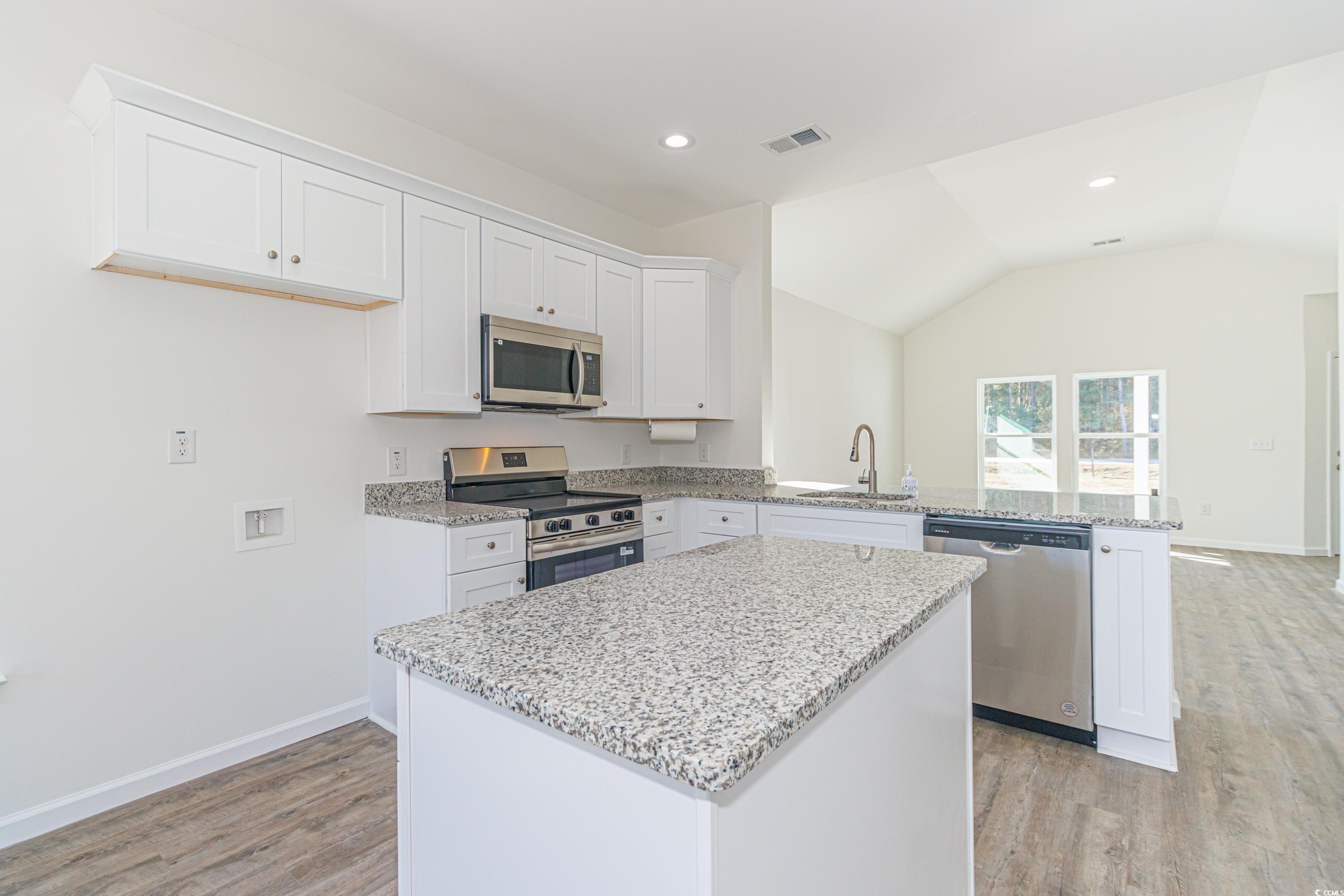 247 Berley Mc Road Conway, SC 29526 - Photo 8 of 39