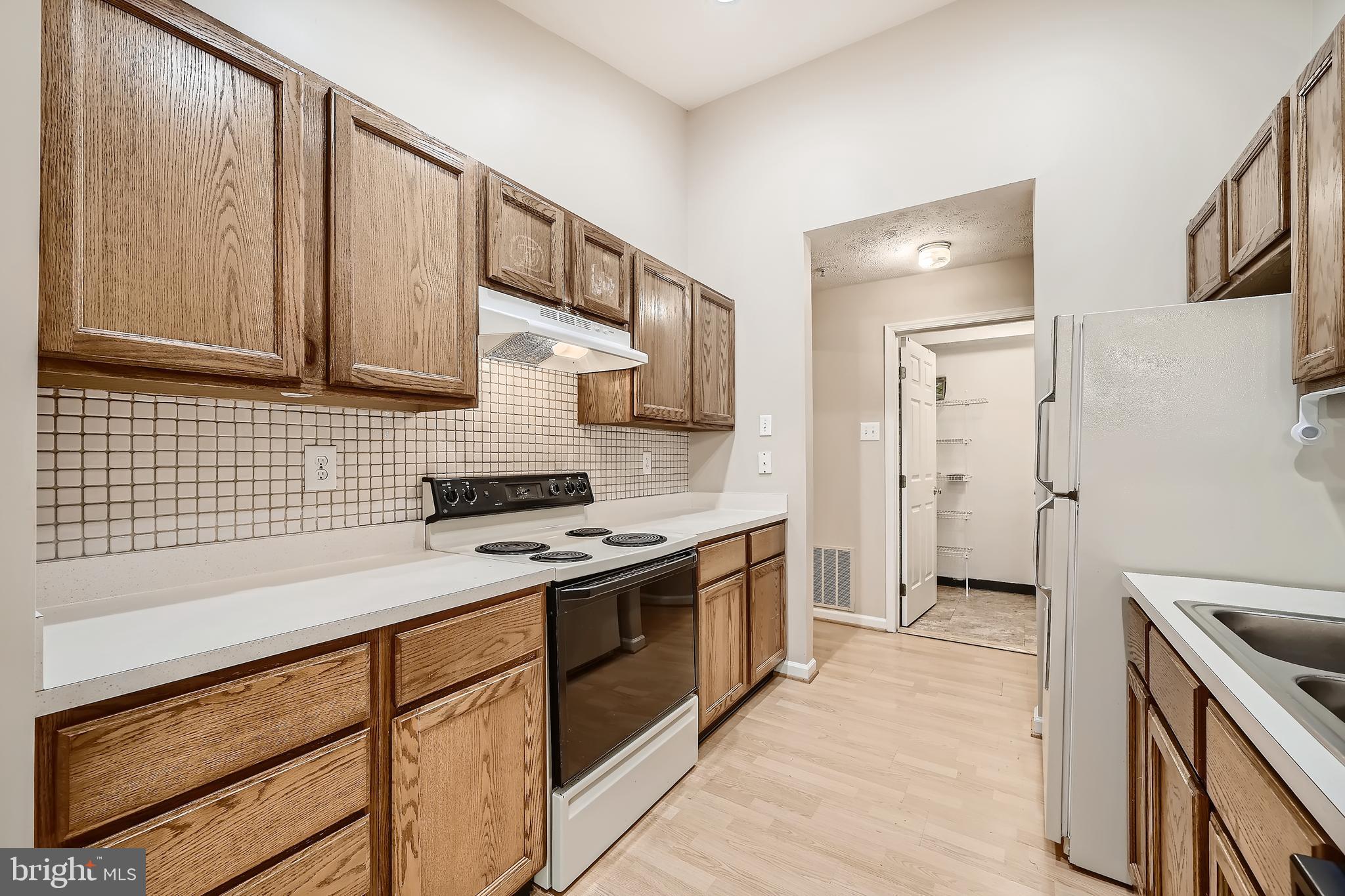 7906 Valley Manor Road, Unit 303 Owings Mills, MD 21117 - Photo 10 of 27