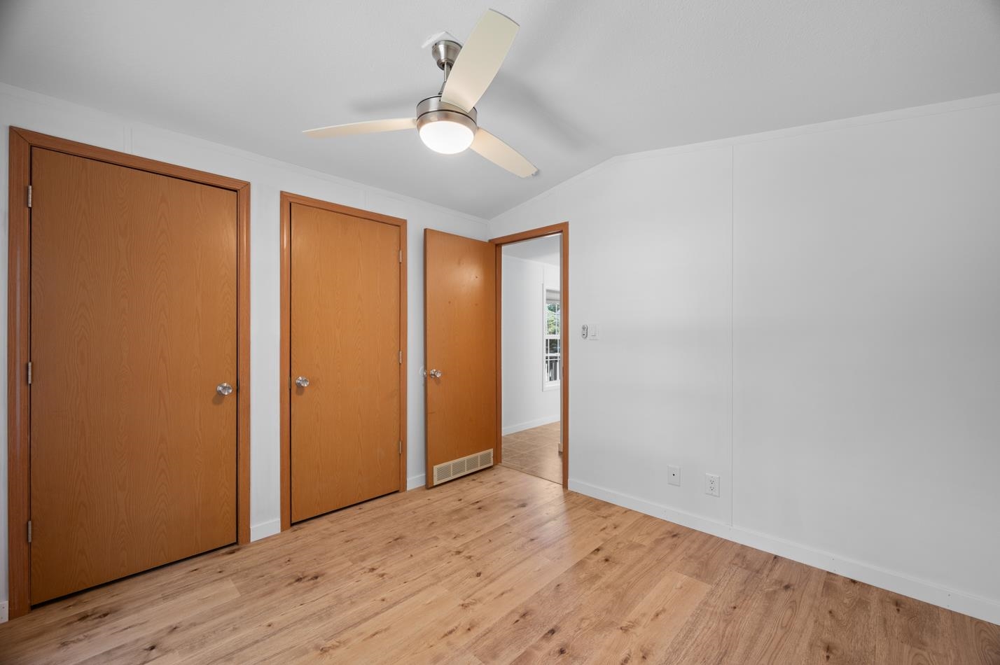 20 Railroad Avenue Seabrook, NH 03874 - Photo 29 of 38