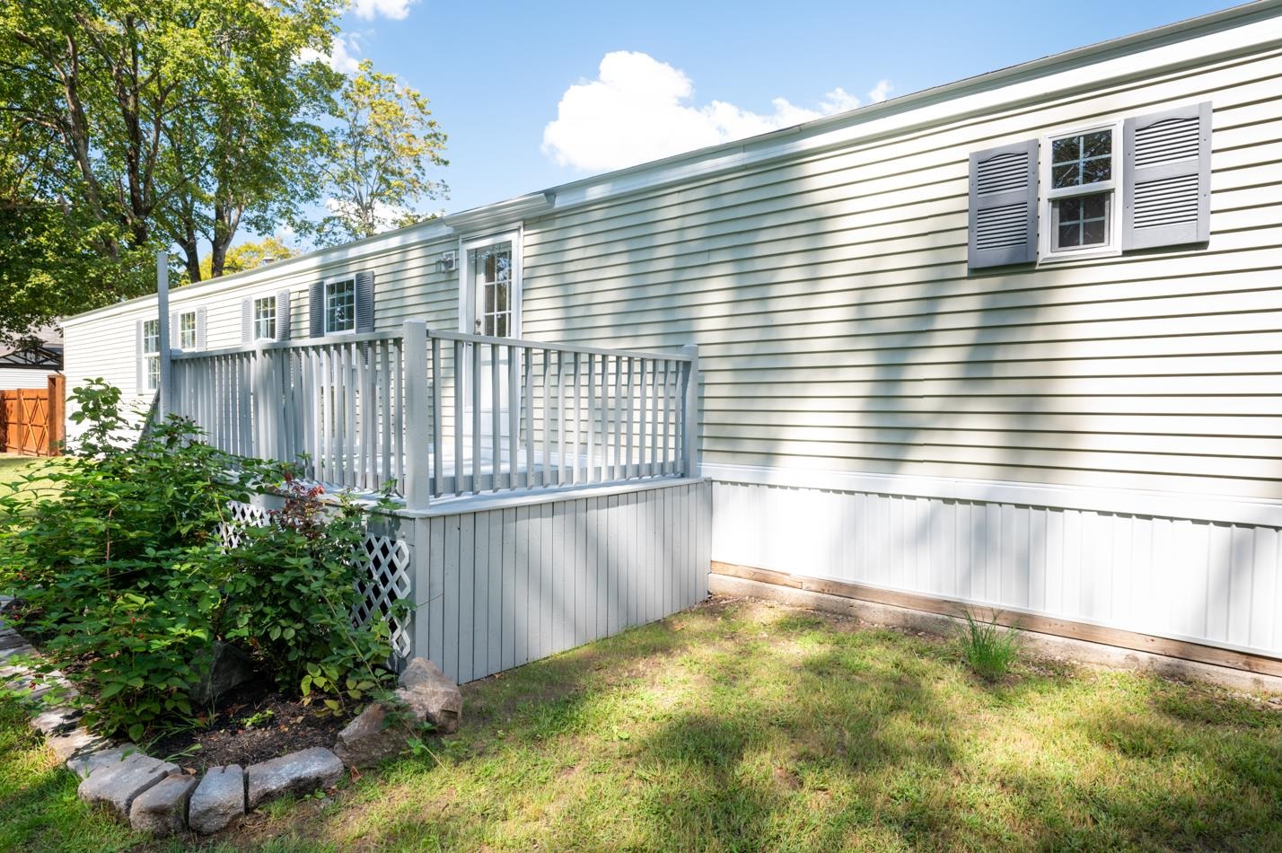 20 Railroad Avenue Seabrook, NH 03874 - Photo 30 of 38