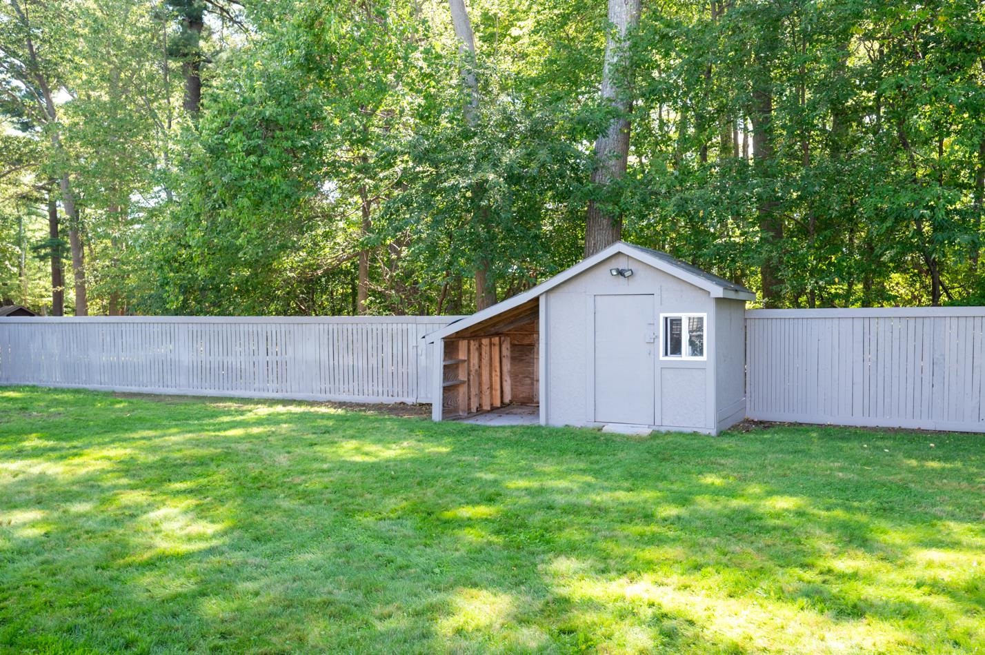 20 Railroad Avenue Seabrook, NH 03874 - Photo 6 of 38