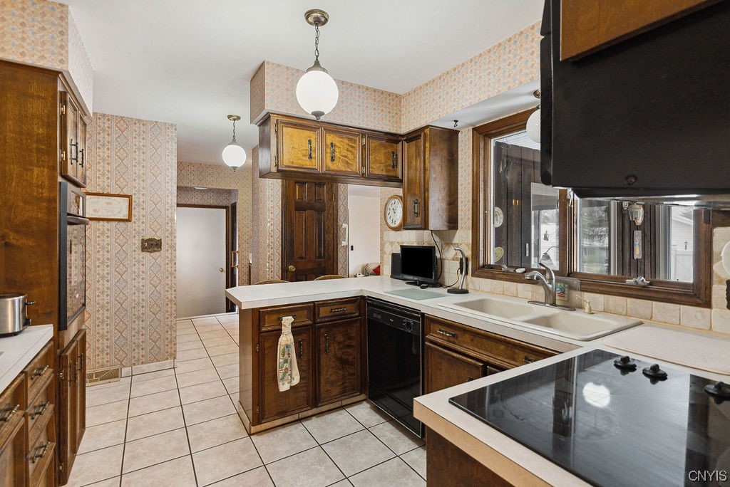 4 Hilltop Road Fulton, NY 13069 - Photo 12 of 48