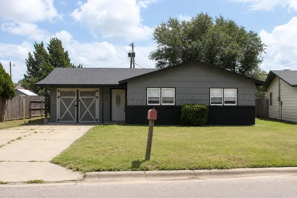 $199,000 | 302 Western Avenue, Hereford, TX 79045
