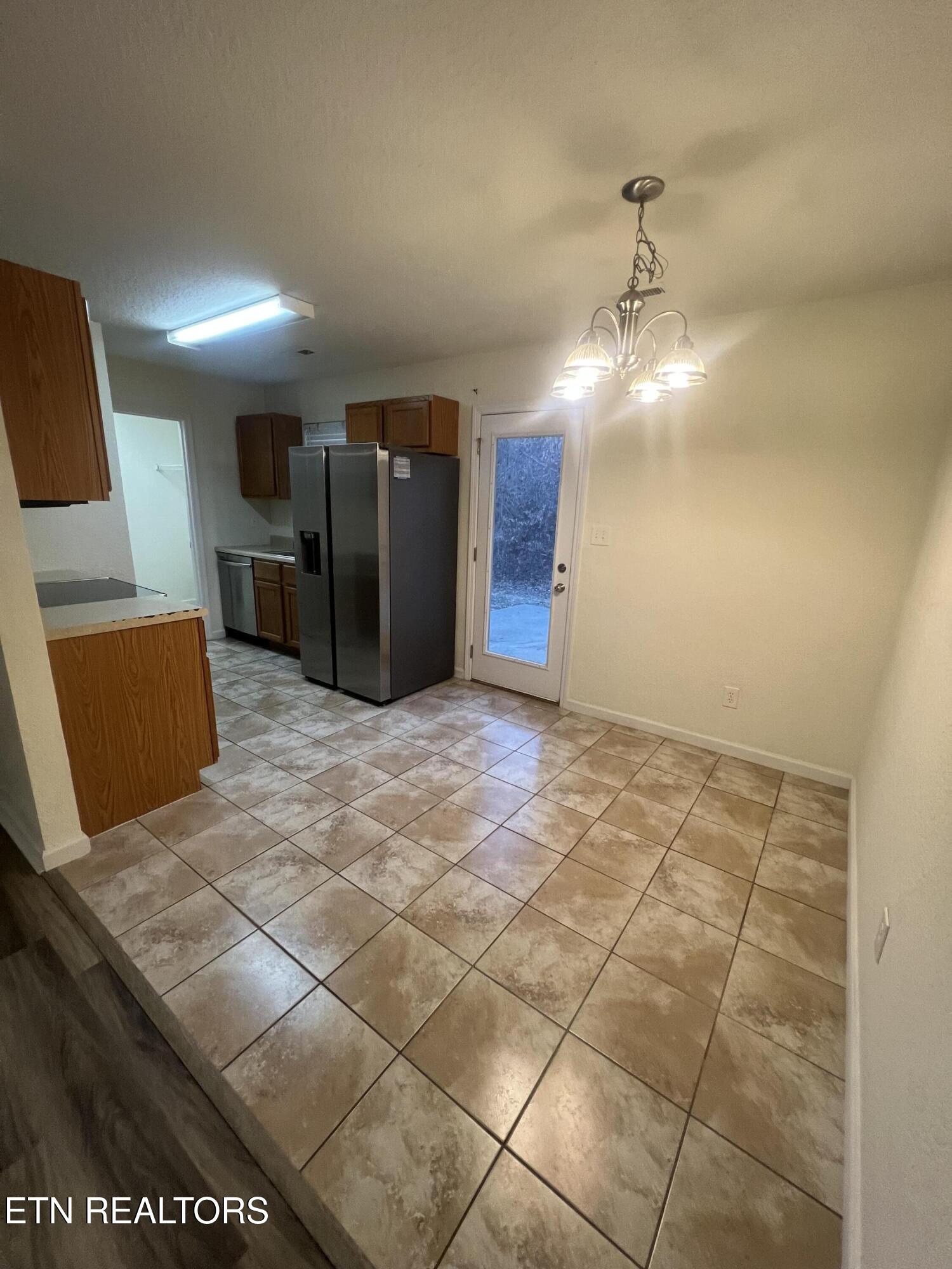 5629 Ridgewood Road Knoxville, TN 37918 - Photo 7 of 11 dining