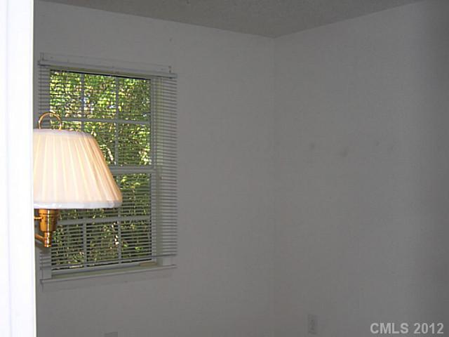 6326 Pineburr Road Charlotte, NC 28211 - Photo 11 of 16 Gallery Image 11