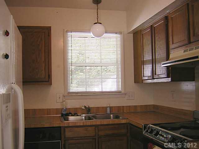 6326 Pineburr Road Charlotte, NC 28211 - Photo 5 of 16 Gallery Image 5