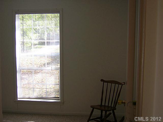 6326 Pineburr Road Charlotte, NC 28211 - Photo 10 of 16 Gallery Image 10