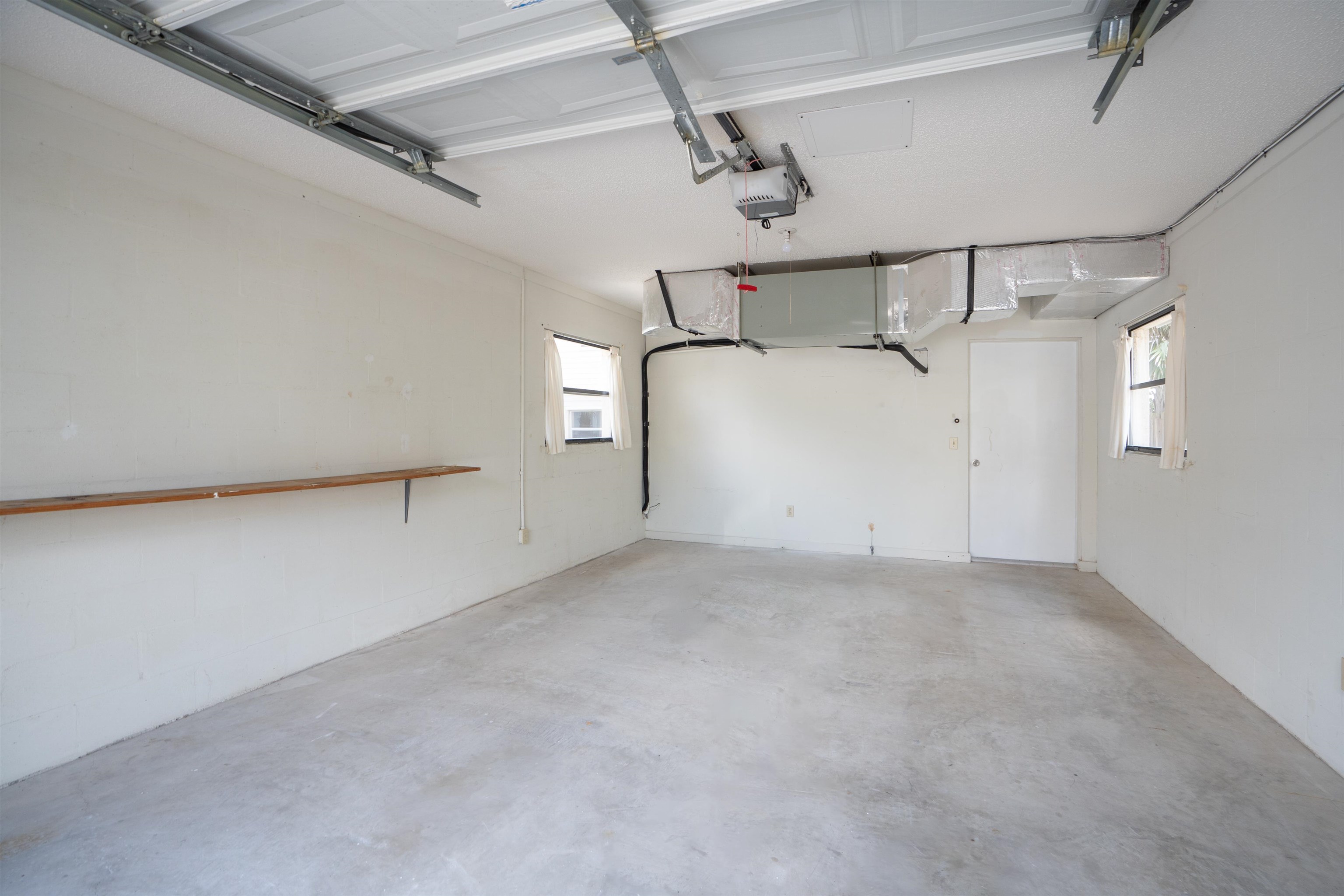 5424 Atlantic View St. Augustine, FL 32080 - Photo 36 of 42 a view of a garage