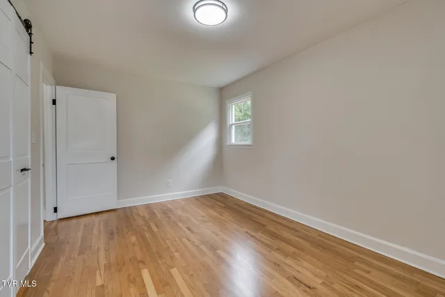 $1,600 | 1210 Thomas Boulevard, Elizabethton, TN 37643