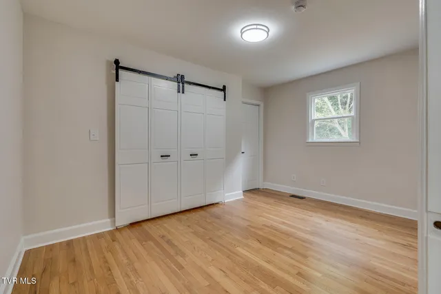 $1,600 | 1210 Thomas Boulevard, Elizabethton, TN 37643