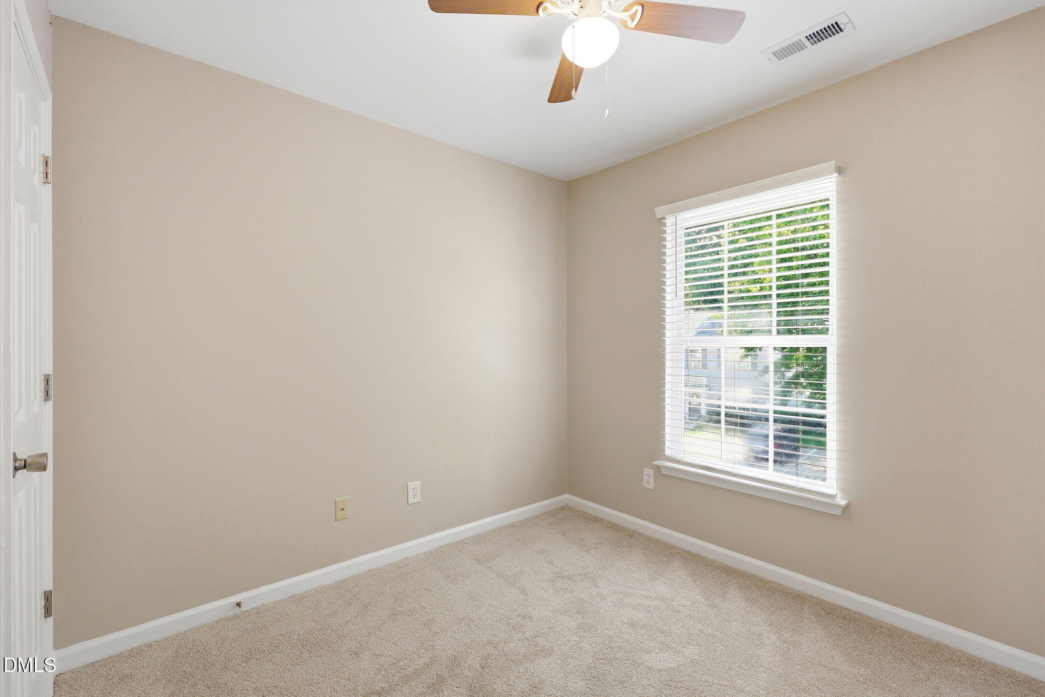 4325 Vienna Crest Drive Raleigh, NC 27613 - Photo 27 of 47 29-web-or-mls-IMG_4220_edit