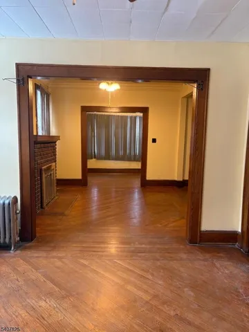 $1,750 | 63 Lindsley Avenue, Unit 1, Newark, NJ 07106