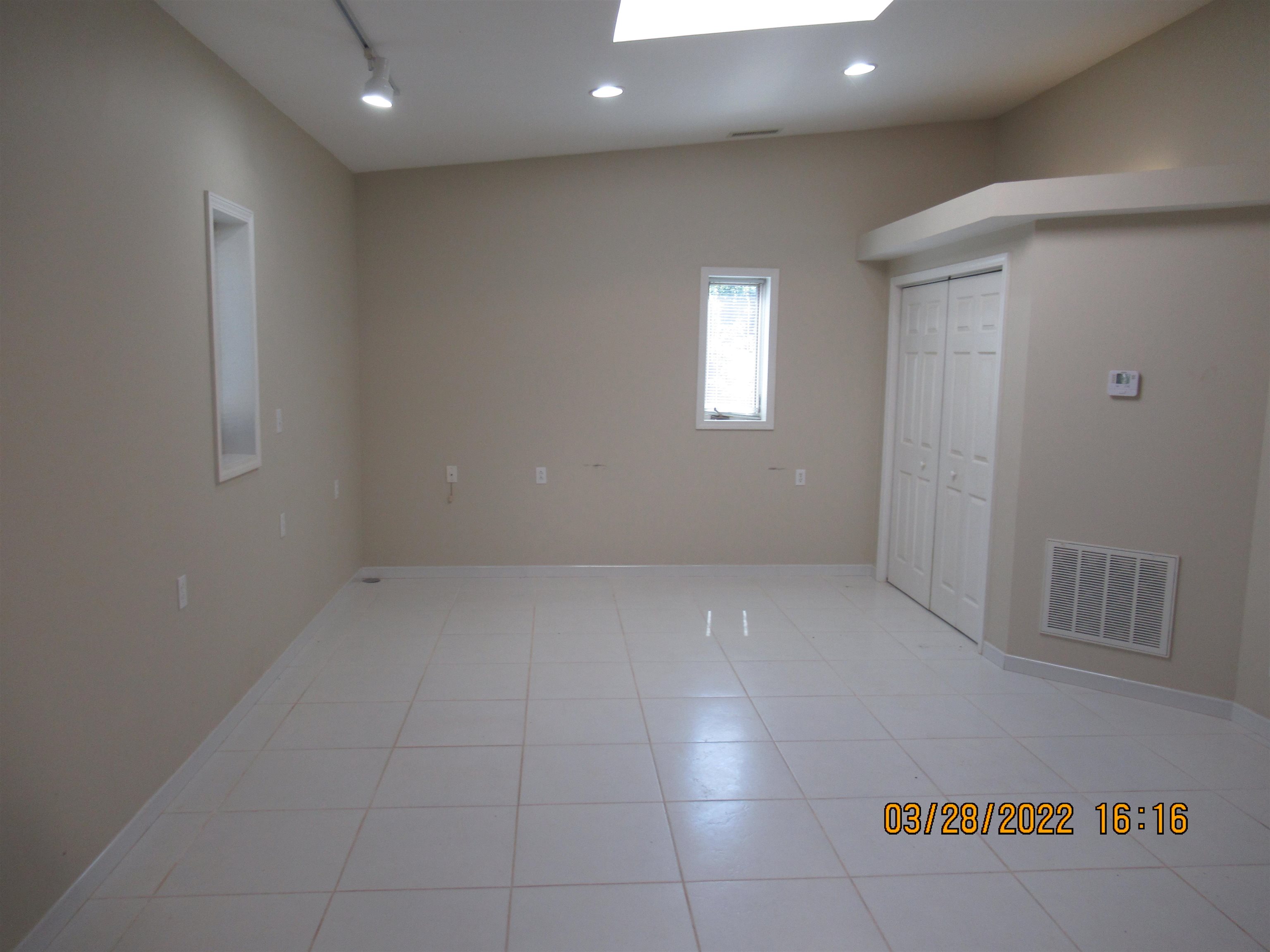 335 Strickland Road Campobello, SC 29322 - Photo 14 of 18