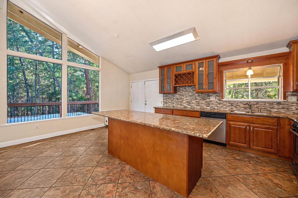 26270 Green Acres Road Colfax, CA 95713 - Photo 14 of 44