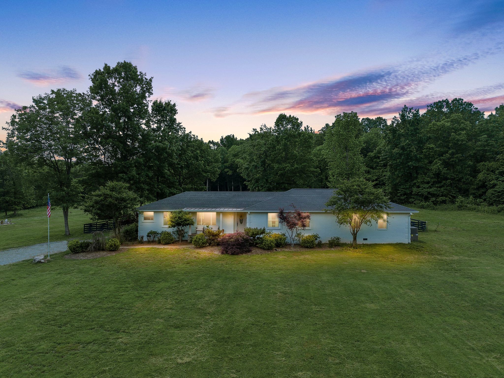 8537 Taliaferro Road Eagleville, TN 37060 - Photo 2 of 41