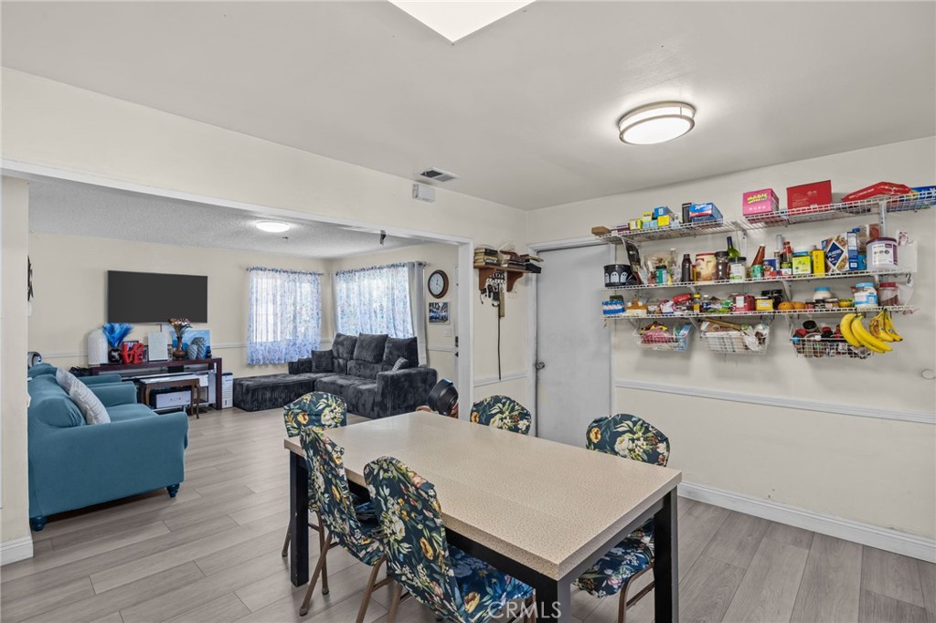 11918 Cedarvale Street Norwalk, CA 90650 - Photo 9 of 26