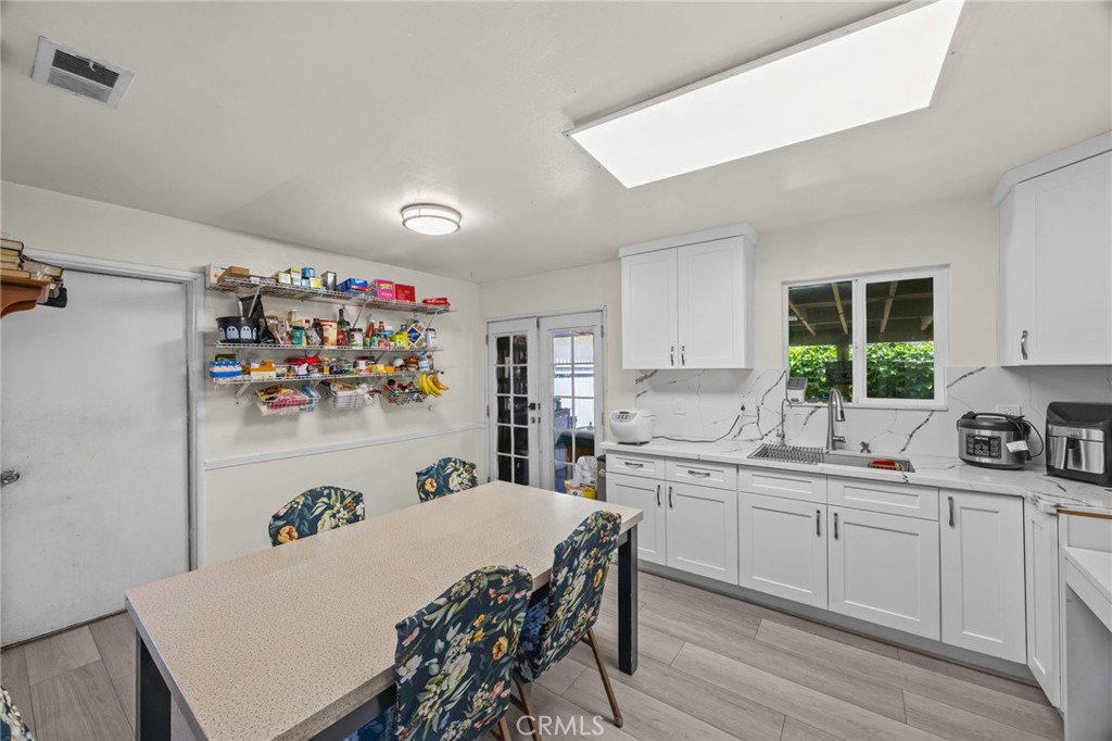 11918 Cedarvale Street Norwalk, CA 90650 - Photo 10 of 26