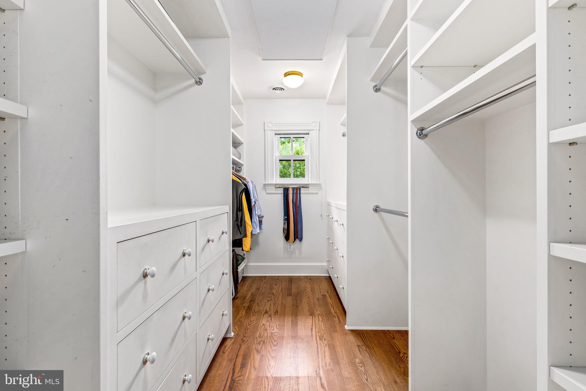 5808 Warwick Place Chevy Chase, MD 20815 - Photo 15 of 40