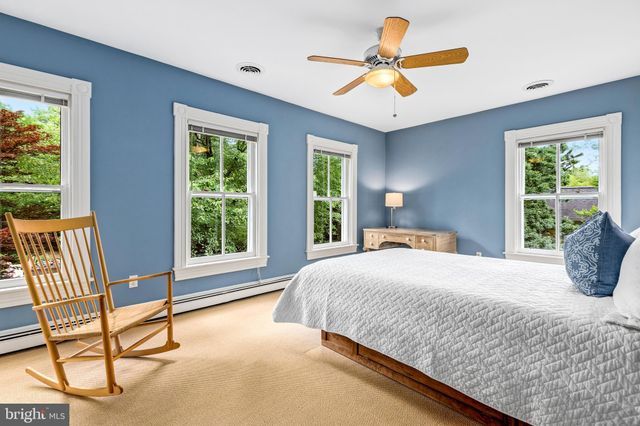 $2,375,000 | 5808 Warwick Place, Chevy Chase, MD 20815