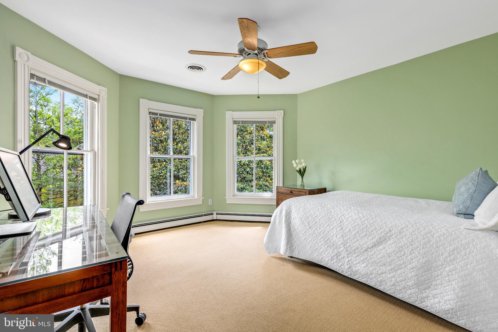 5808 Warwick Place Chevy Chase, MD 20815 - Photo 19 of 40