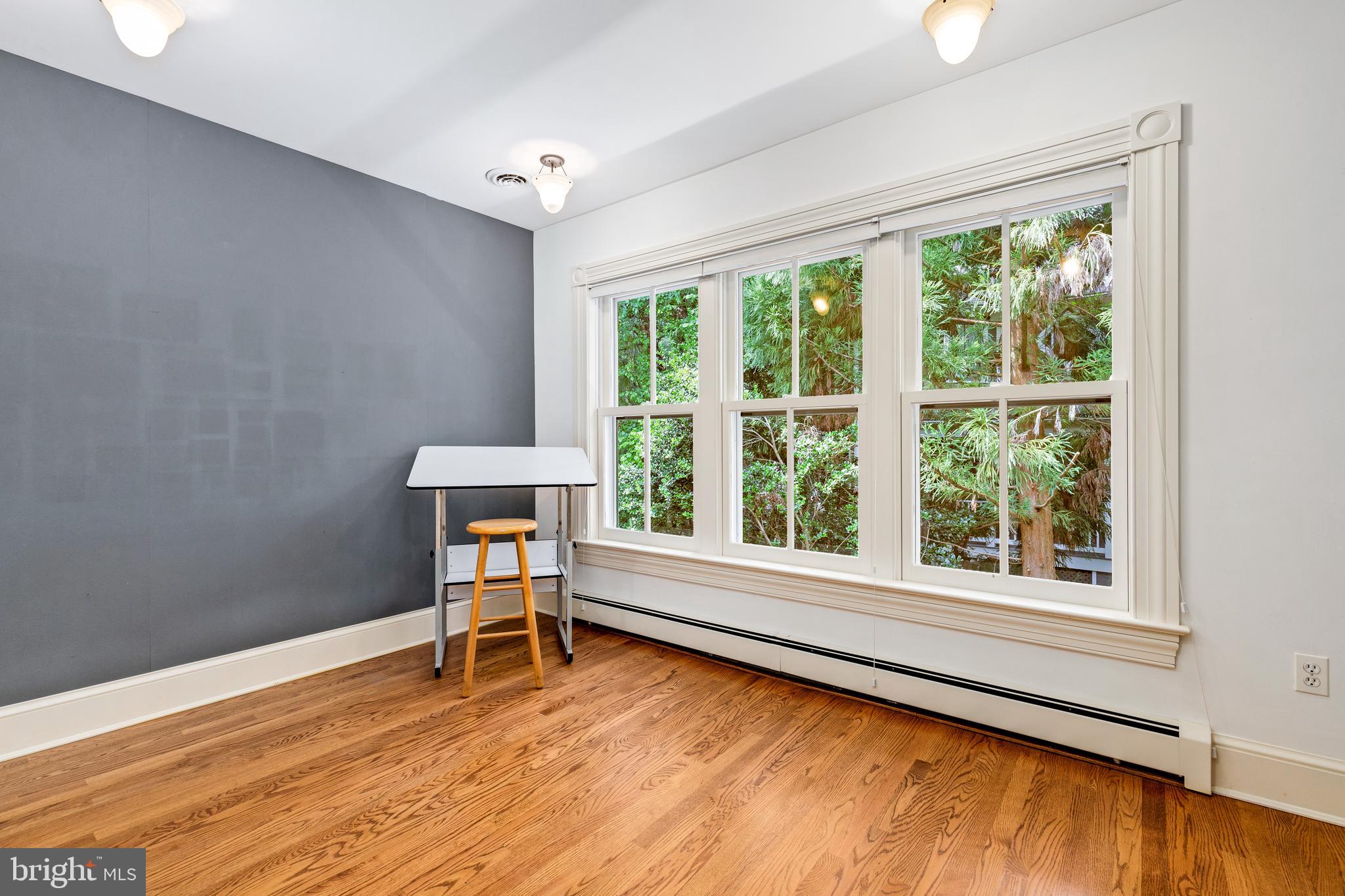 5808 Warwick Place Chevy Chase, MD 20815 - Photo 20 of 40