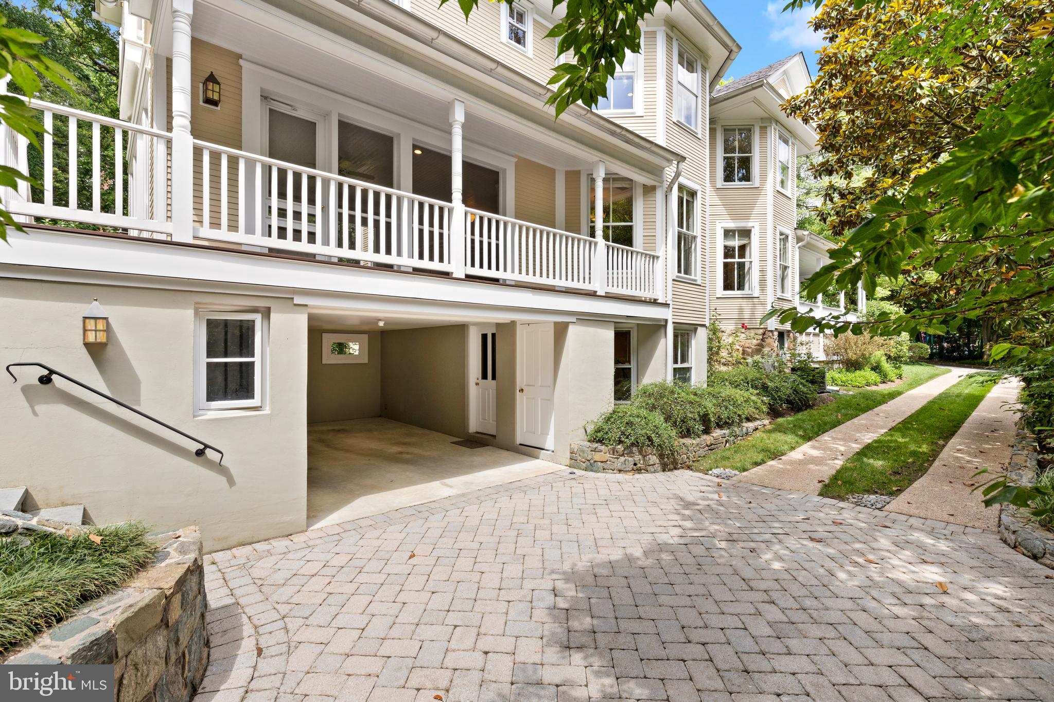 5808 Warwick Place Chevy Chase, MD 20815 - Photo 26 of 40