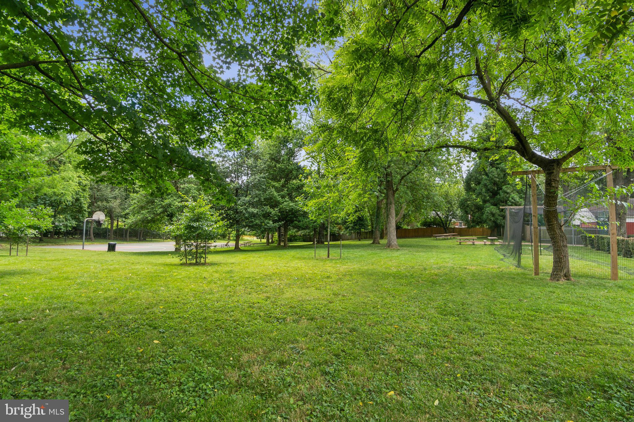 5808 Warwick Place Chevy Chase, MD 20815 - Photo 38 of 40