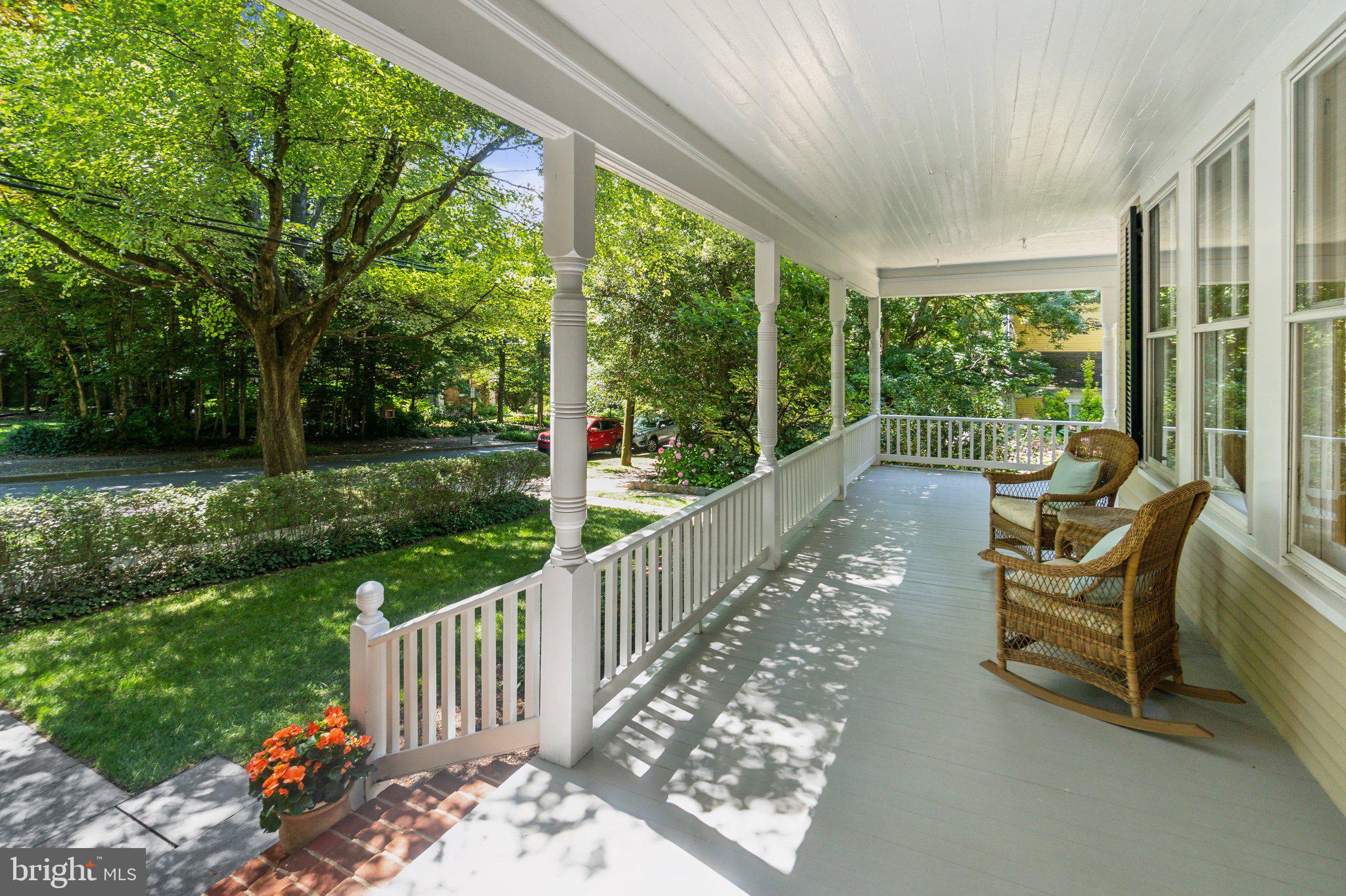 5808 Warwick Place Chevy Chase, MD 20815 - Photo 5 of 40