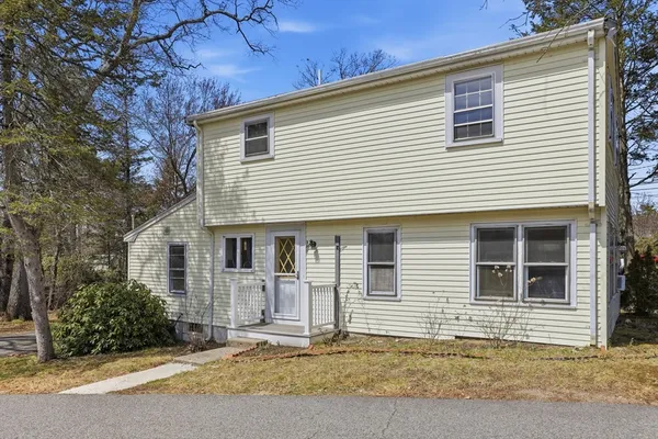 $524,900 | 107 Pond Street, Rockland, MA 02370