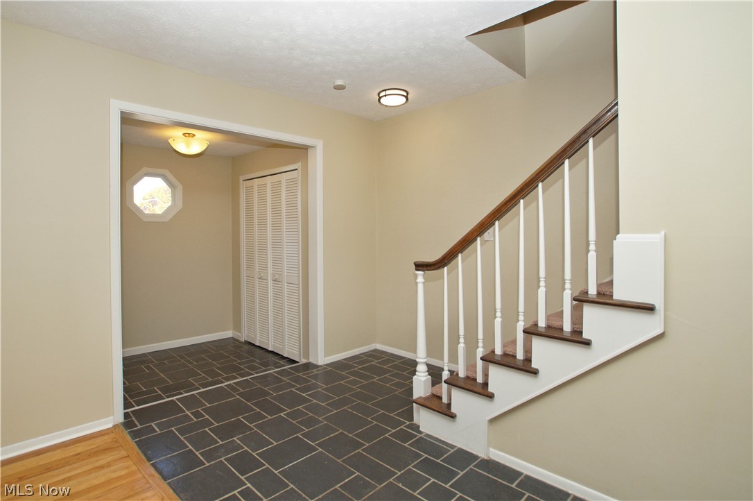 4644 West Farnhurst Road Cleveland, OH 44121 - Photo 30 of 31