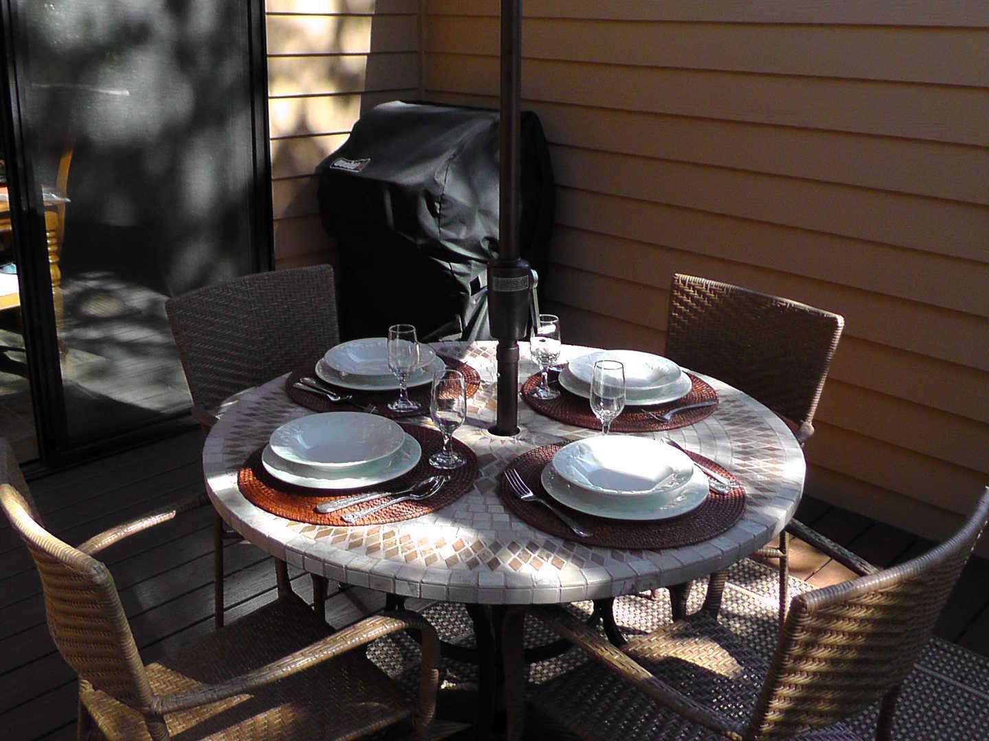 17730 West Core Road, Unit 2 FAIRWAY VILLAGE Sunriver, OR 97707 - Photo 20 of 30 main level-deck-20