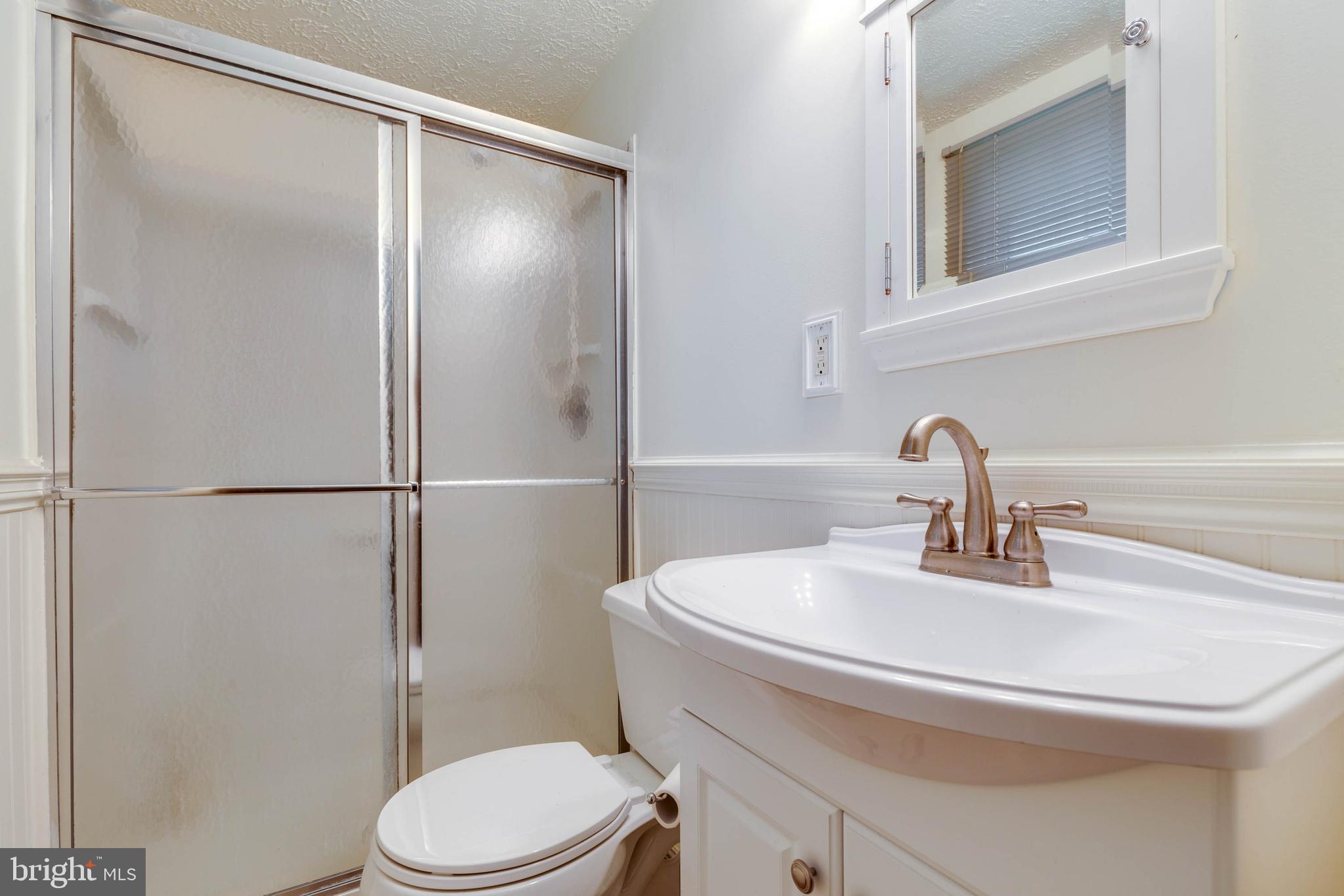 4420 Cub Run Road Chantilly, VA 20151 - Photo 12 of 20