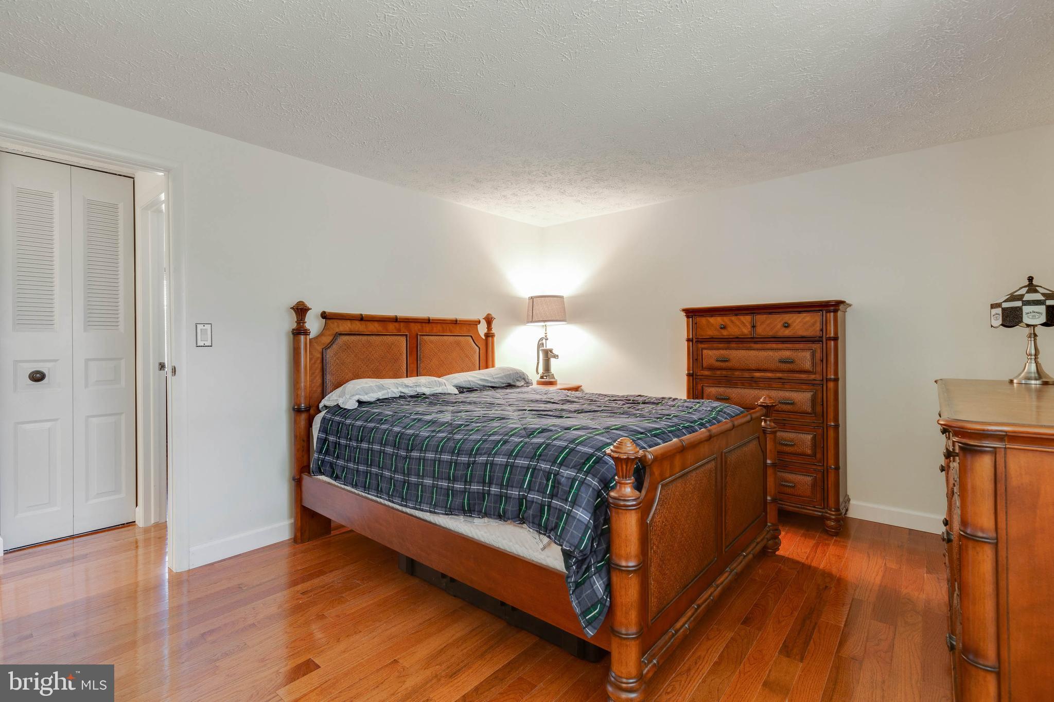 4420 Cub Run Road Chantilly, VA 20151 - Photo 10 of 20 Master Bedroom