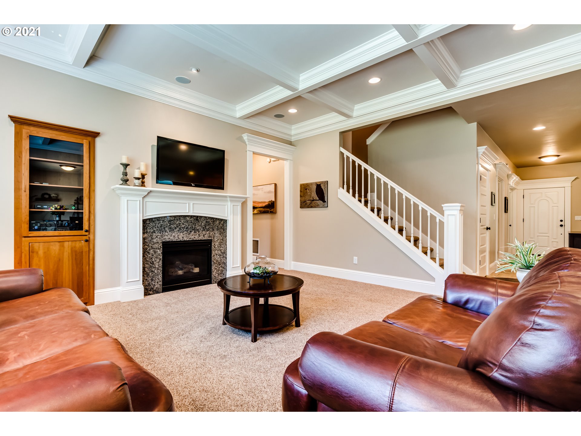 3443 Timberbrook Way Eugene, OR 97405 - Photo 3 of 31 Gallery Image 3