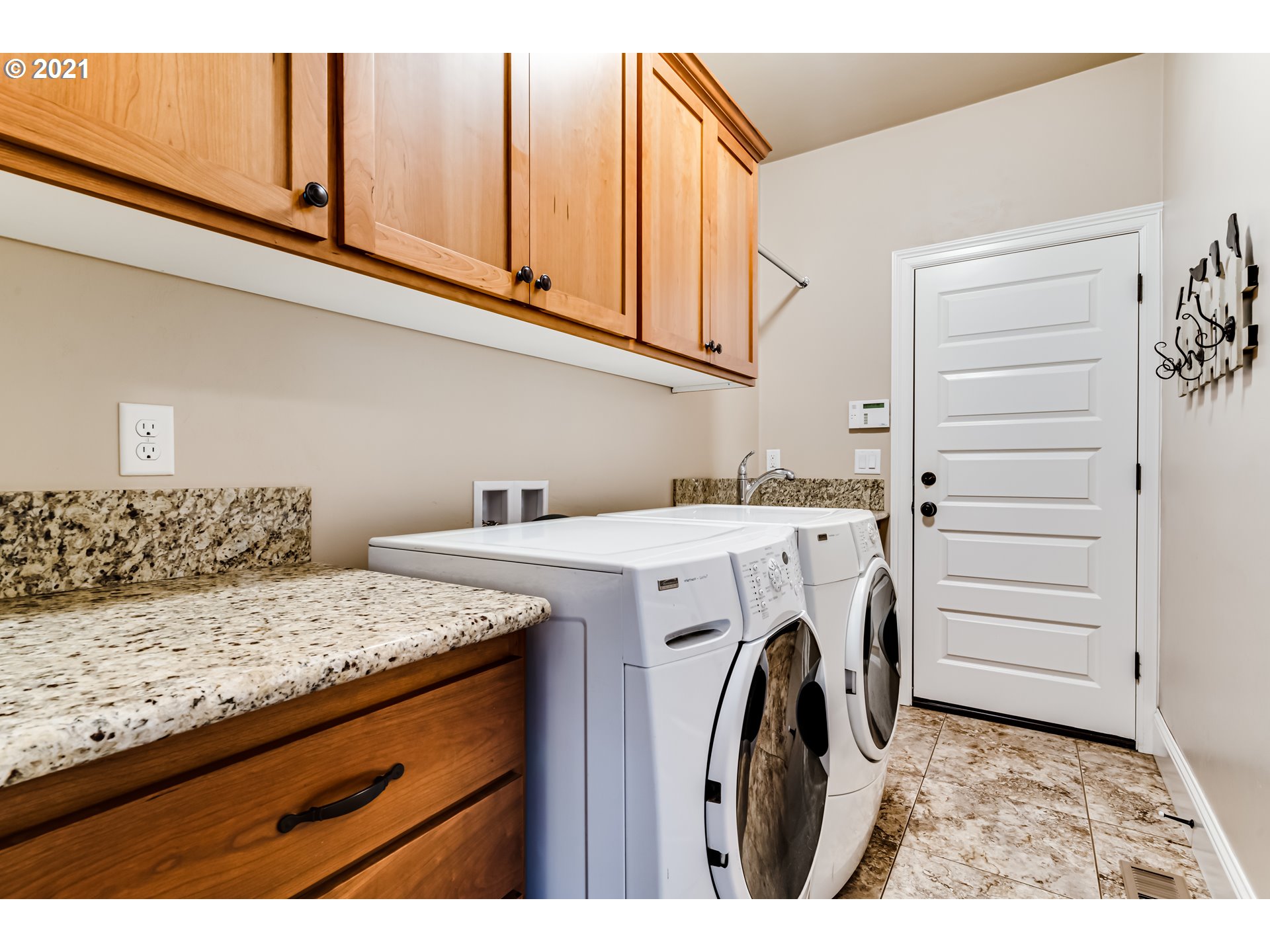 3443 Timberbrook Way Eugene, OR 97405 - Photo 23 of 31 Gallery Image 23