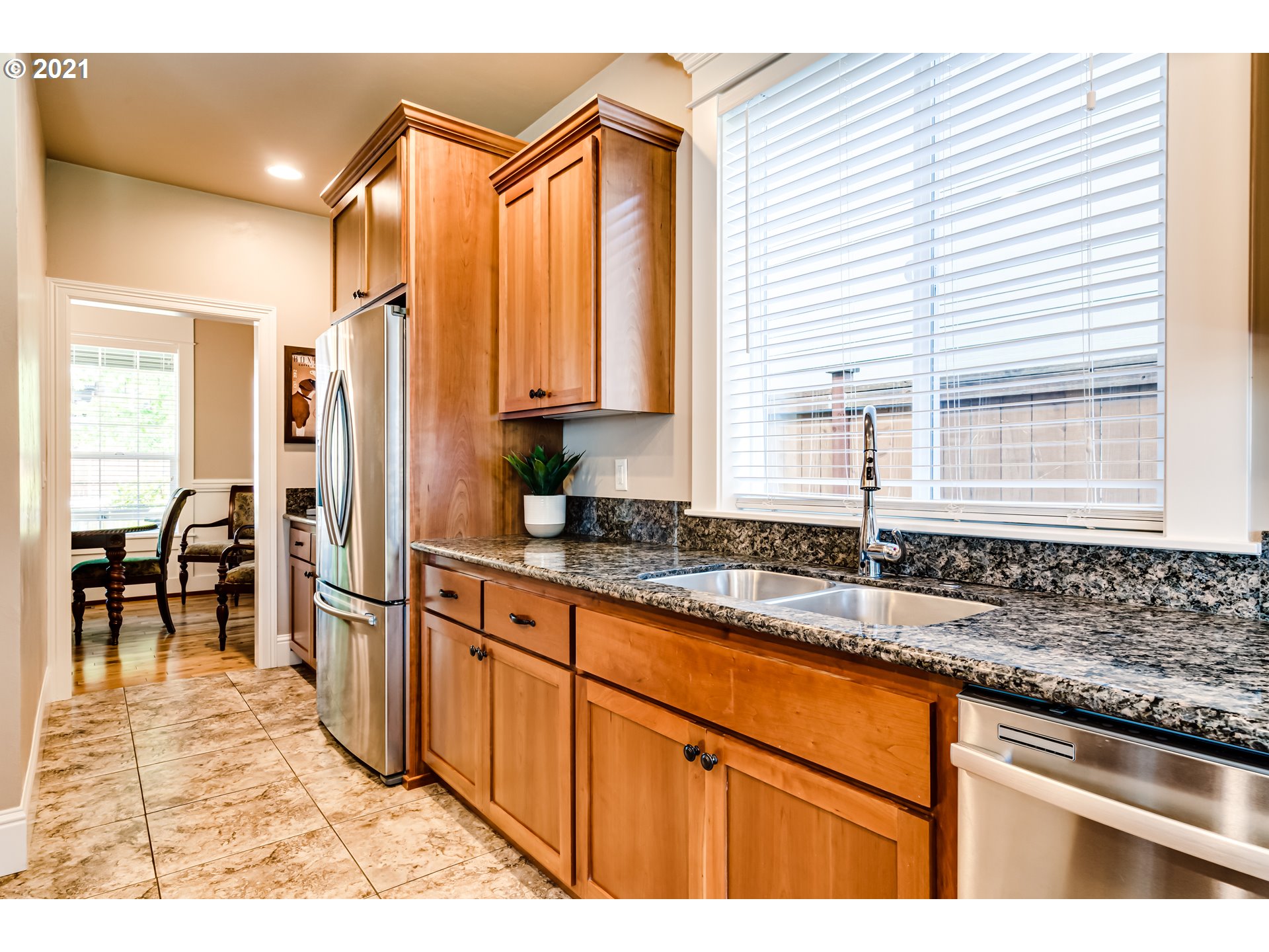 3443 Timberbrook Way Eugene, OR 97405 - Photo 5 of 31 Gallery Image 5