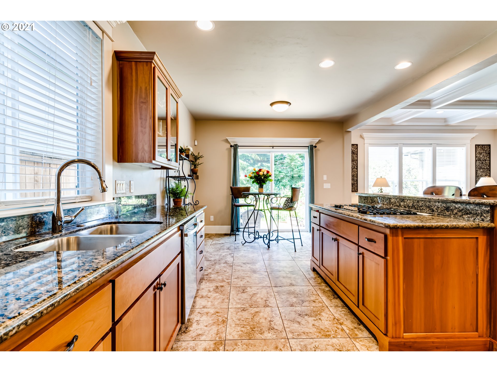 3443 Timberbrook Way Eugene, OR 97405 - Photo 6 of 31 Gallery Image 6