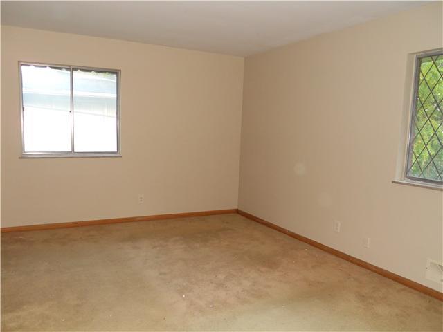 5807 Andover Road Indianapolis, IN 46220 - Photo 8 of 14