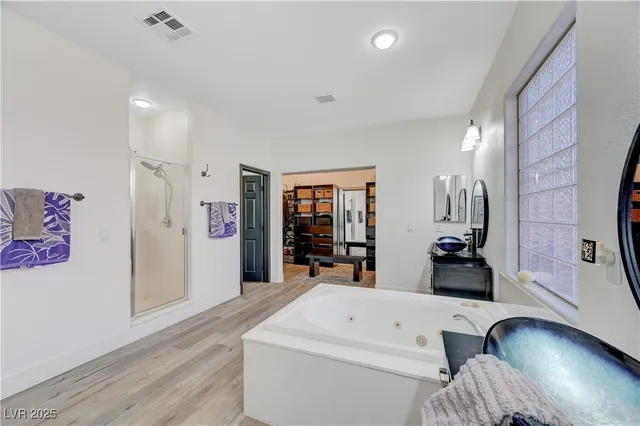 $690,000 | 8810 Arroyo Azul Street, Las Vegas, NV 89131