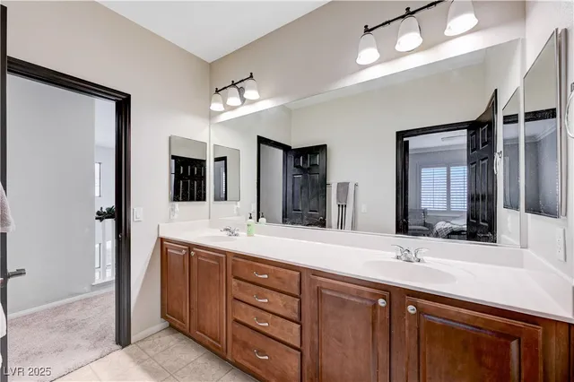 $690,000 | 8810 Arroyo Azul Street, Las Vegas, NV 89131