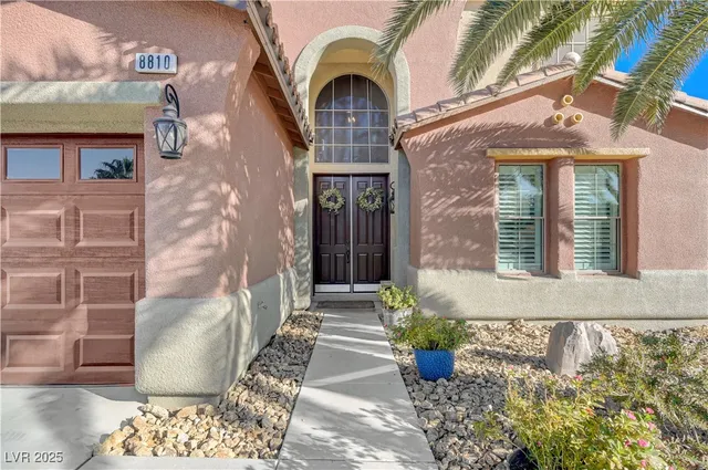 $690,000 | 8810 Arroyo Azul Street, Las Vegas, NV 89131