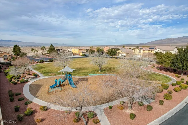 $690,000 | 8810 Arroyo Azul Street, Las Vegas, NV 89131