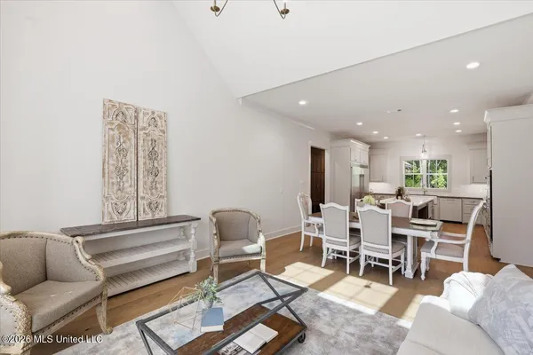 $899,900 | 172 Chantilly Drive, Madison, MS 39110