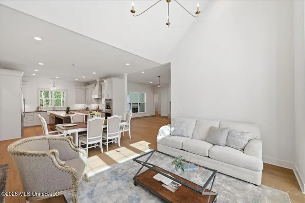 $899,900 | 172 Chantilly Drive, Madison, MS 39110