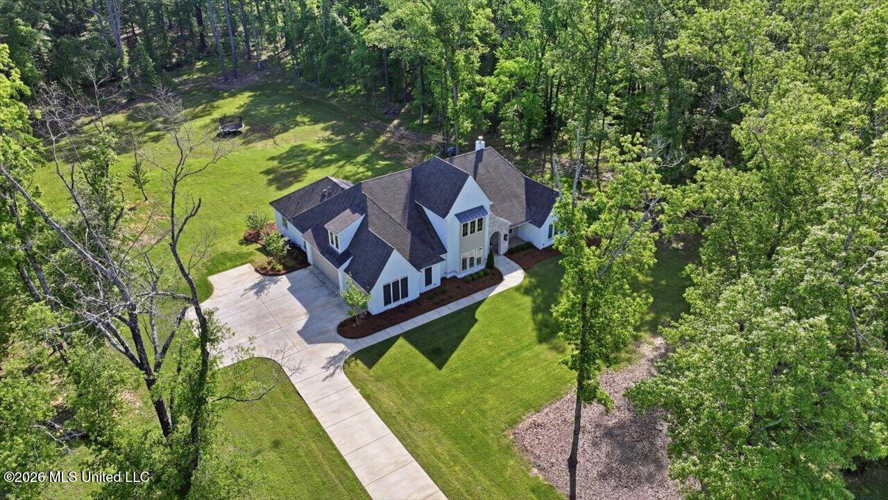 172 Chantilly Drive Madison, MS 39110 - Photo 54 of 67 07-172 Chantilly Dr _ Home Tours MS