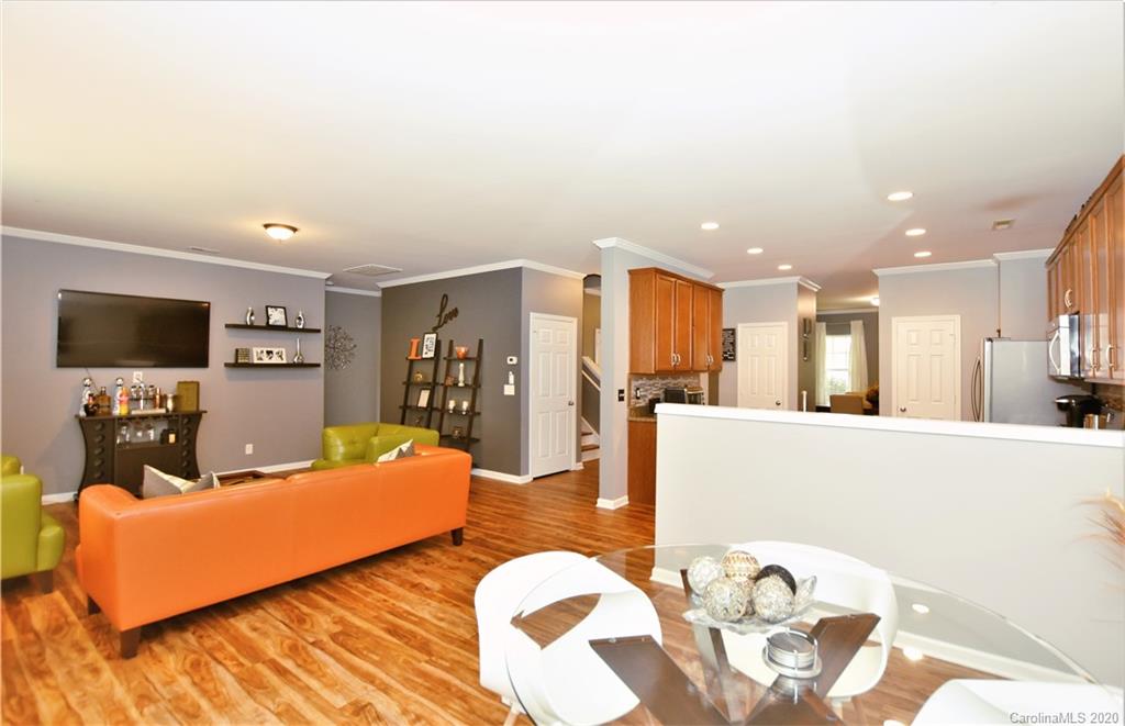 8634 Heartleaf Road Charlotte, NC 28227 - Photo 11 of 40 Gallery Image 11